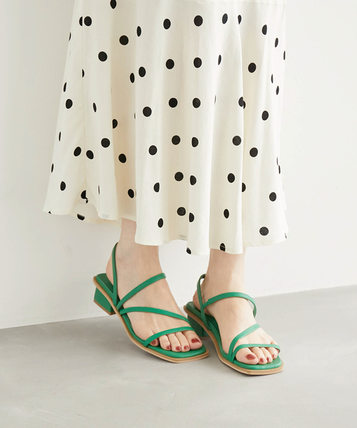 ROPE' PICNIC(ロペピクニック)の「スクエアトゥナローストリングブロックヒールミュール(サンダル・レディース・ブラック/グリーン/キナリ・23.5cm/24.5cm/23.0cm/24.0cm)」の17枚目の写真