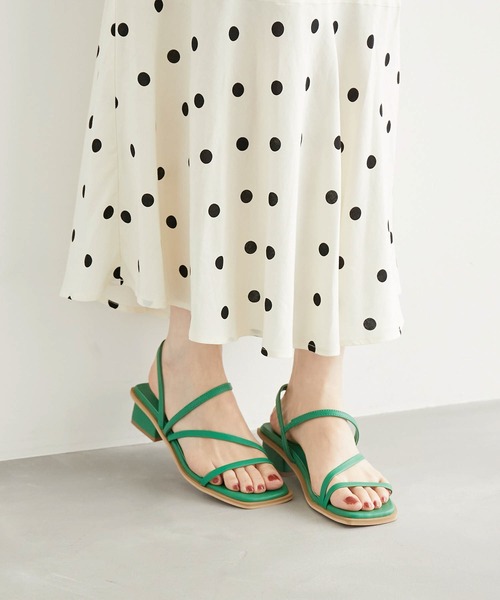 ROPE' PICNIC(ロペピクニック)の「スクエアトゥナローストリングブロックヒールミュール(サンダル・レディース・ブラック/グリーン/キナリ・23.5cm/24.5cm/23.0cm/24.0cm)」の16枚目の写真