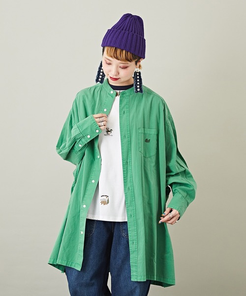 CUBE SUGAR（キューブシュガー）の「無地ピグメント染長袖バンドカラービッグシャツ（シャツ/ブラウス・レディース・チャコールグレー/ベージュ/パープル/グリーン・M）」の3枚目の写真