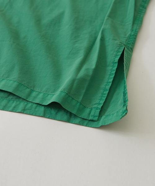 CUBE SUGAR（キューブシュガー）の「無地ピグメント染長袖バンドカラービッグシャツ（シャツ/ブラウス・レディース・チャコールグレー/ベージュ/パープル/グリーン・M）」の21枚目の写真