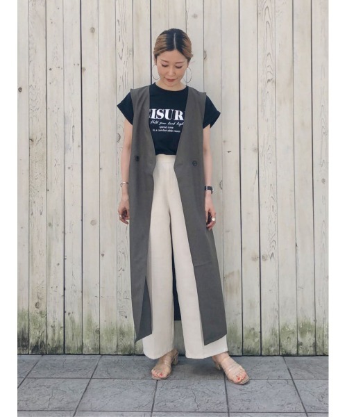 Samansa Mos2 blue(サマンサモスモスブルー)の「ミニ裏毛ノースリーブロゴプルオーバー(Tシャツ/カットソー・レディース・ブラック/グリーン/ラベンダー/グレー系その他/キナリ・フリ-)」の7枚目の写真
