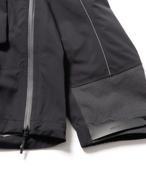 and wander(アンドワンダー)の「and wander/アンドワンダー PERTEX SHIELD rain jacket マウンテンパーカー(ナイロンジャケット・メンズ・ブラック/ブラウン・M/L/XL)」の14枚目の写真