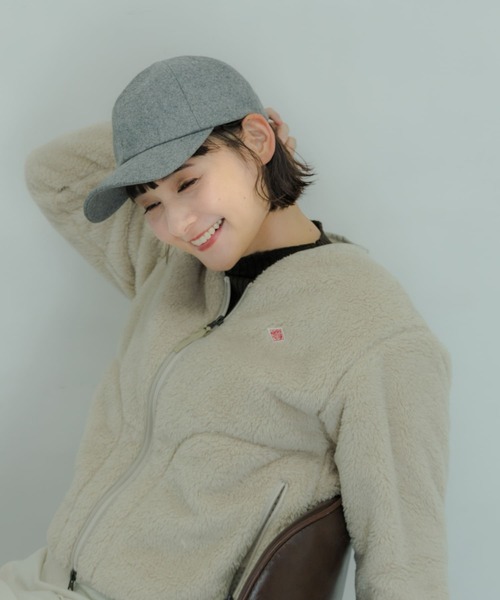 SMELLY(スメリー)の「メルトンキャップ(キャップ・レディース・グレー/キャメル・-)」の3枚目の写真