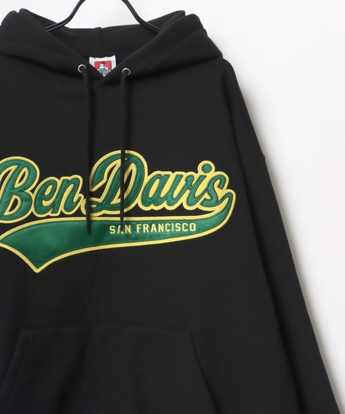 BEN DAVIS(ベンデイビス)の「BEN DAVIS/ベンデイビス ビッグシルエット ヘビーウェイト 裏起毛 スタジアムロゴ ワッペン刺繍 スウェット パーカー(パーカー・メンズ・ブラック/ダークグリーン/オレンジ/オートミール・M/L/XL)」の2枚目の写真