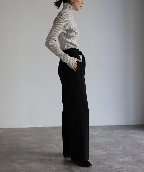 Bonjour Sagan(ボンジュールサガン)の「ハイネックワイドリブニット(ニット/セーター・レディース・モカ/キナリ/テラコッタ/グリーン/グレー/ブラック/ダークネイビー・FREE)」の10枚目の写真