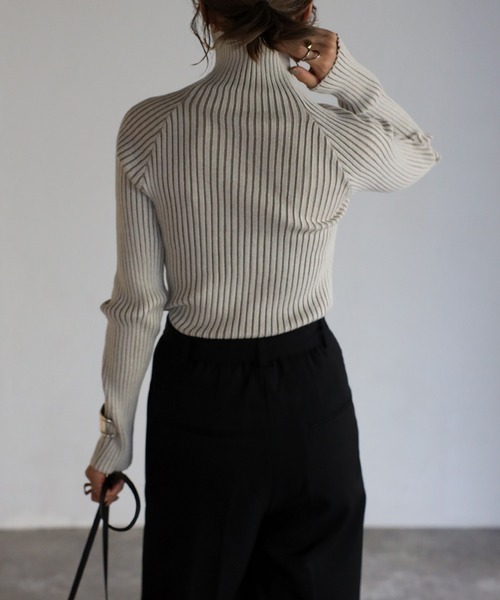 Bonjour Sagan(ボンジュールサガン)の「ハイネックワイドリブニット(ニット/セーター・レディース・モカ/キナリ/テラコッタ/グリーン/グレー/ブラック/ダークネイビー・FREE)」の11枚目の写真