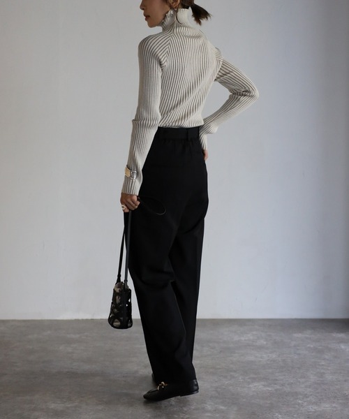 Bonjour Sagan(ボンジュールサガン)の「ハイネックワイドリブニット(ニット/セーター・レディース・モカ/キナリ/テラコッタ/グリーン/グレー/ブラック/ダークネイビー・FREE)」の12枚目の写真