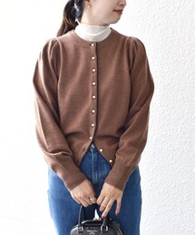 SHIPS（シップス）の「*〈手洗い可能〉パールモチーフボタンパイピングカーディガン◆（ニット/セーター）」