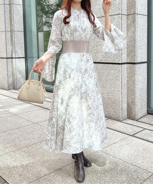 apres jour（アプレジュール）の「スリットスリーブウエストリブワンピ【ZOZOTOWN限定アイテム】（ワンピース・レディース・ピンク/ブルー/アイボリー・X-LARGE/フリー）」の14枚目の写真