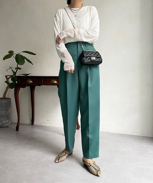 DouDou(ドゥドゥ)の「袖シアー切替ロンTEE(Tシャツ/カットソー・レディース・オフホワイト/ライトグレー/チャコールグレー/ブラック・FREE)」の6枚目の写真