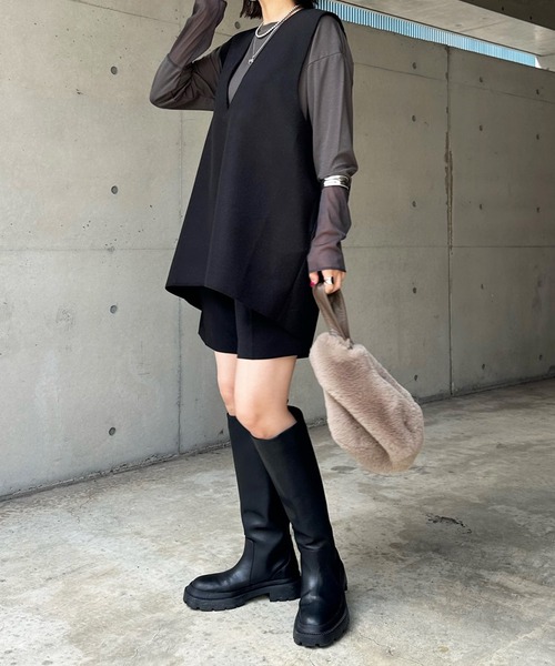 DouDou(ドゥドゥ)の「袖シアー切替ロンTEE(Tシャツ/カットソー・レディース・オフホワイト/ライトグレー/チャコールグレー/ブラック・FREE)」の15枚目の写真