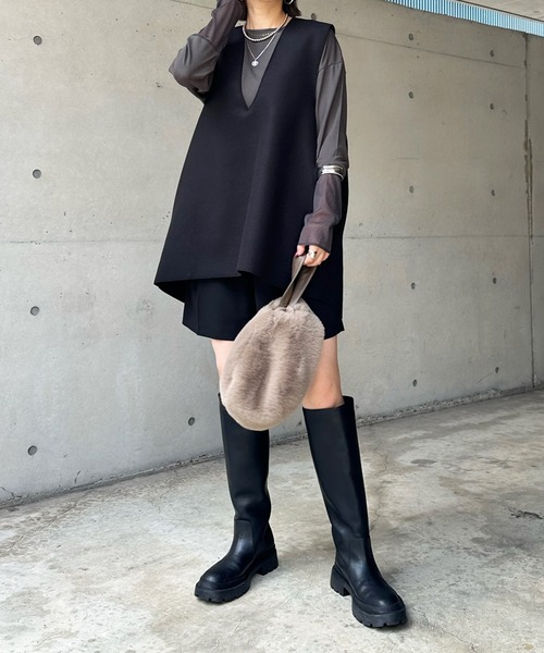 DouDou(ドゥドゥ)の「袖シアー切替ロンTEE(Tシャツ/カットソー・レディース・オフホワイト/ライトグレー/チャコールグレー/ブラック・FREE)」の16枚目の写真