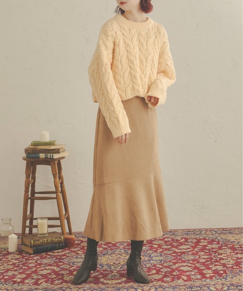 Ambre Neige（アンブルネージュ）の「クロップドケーブルニット／【WEB/EC限定商品】（ニット/セーター・レディース・ダークブラウン/ライトベージュ/モカ/アイボリー・FREE）」の7枚目の写真