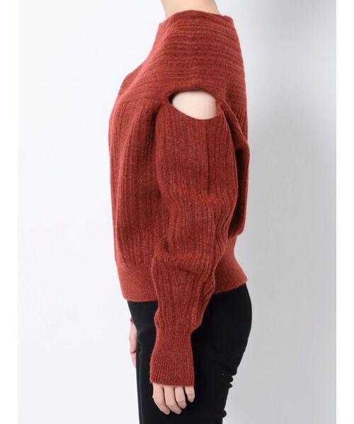 LAGUNAMOON(ラグナムーン)の「カットアウトニットプルオーバー(ニット/セーター・レディース・ブラック/ダークオレンジ/ベージュ・FREE)」の8枚目の写真