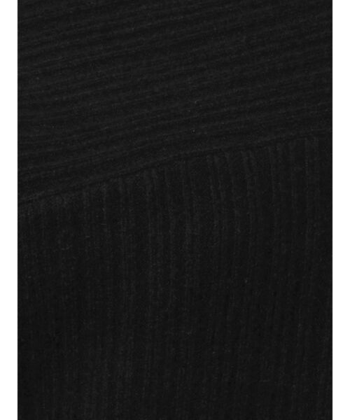 LAGUNAMOON(ラグナムーン)の「カットアウトニットプルオーバー(ニット/セーター・レディース・ブラック/ダークオレンジ/ベージュ・FREE)」の21枚目の写真