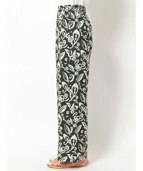 Ungrid（アングリッド）の「リーフ柄ラフパンツ（その他パンツ・レディース・チャコールグレー/ベージュ・FREE）」の11枚目の写真