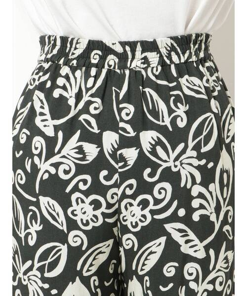 Ungrid（アングリッド）の「リーフ柄ラフパンツ（その他パンツ・レディース・チャコールグレー/ベージュ・FREE）」の8枚目の写真