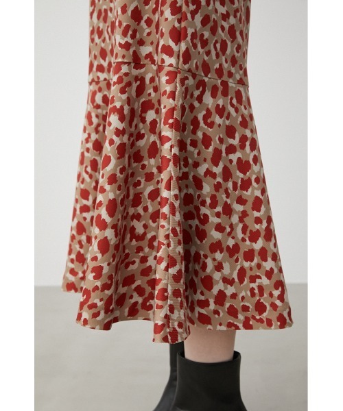 AZUL by moussy（アズールバイマウジー）の「LEOPARD MERMAID SKIRT/レオパードマーメイドスカート（スカート・レディース・ターコイズブルー/ブラック系その他/オレンジ系その他・MEDIUM/SMALL）」の5枚目の写真