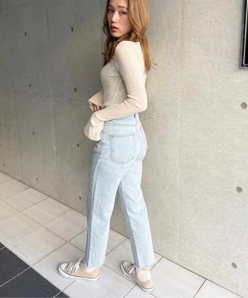 Meli rich(メリーリッチ)の「ラメフレアスリーブプルオーバー(Tシャツ/カットソー・レディース・ベージュ/ブラック/アイボリー・FREE)」の19枚目の写真