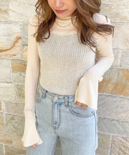 Meli rich(メリーリッチ)の「ラメフレアスリーブプルオーバー(Tシャツ/カットソー・レディース・ベージュ/ブラック/アイボリー・FREE)」の21枚目の写真