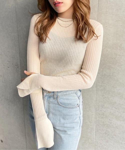 Meli rich(メリーリッチ)の「ラメフレアスリーブプルオーバー(Tシャツ/カットソー・レディース・ベージュ/ブラック/アイボリー・FREE)」の12枚目の写真