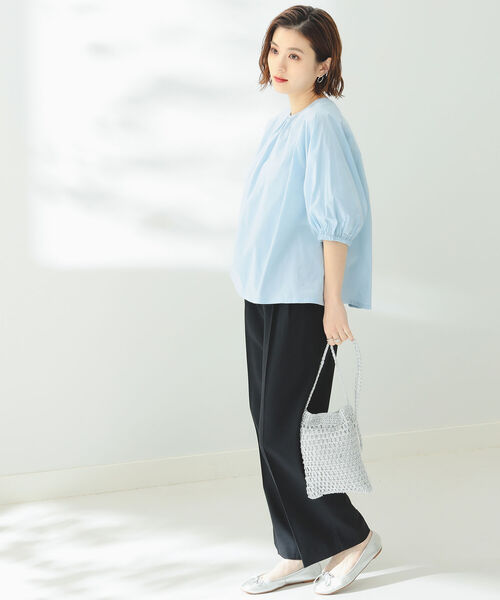 B:MING by BEAMS(ビーミングバイビームス)の「B:MING by BEAMS / 2WAY フォルム ブラウス(シャツ/ブラウス・レディース・ホワイト/ブラック/サックスブルー・SMALL/MEDIUM)」の18枚目の写真