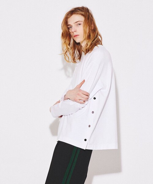 tk.TAKEO KIKUCHI(ティーケータケオキクチ)の「◆サイドオープンカットソー(Tシャツ/カットソー・メンズ・ブラック/グリーン系その他5/ホワイト・02/03)」の2枚目の写真