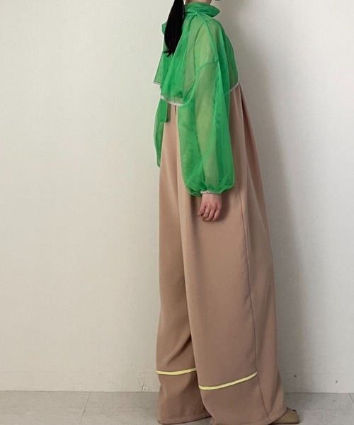 TEVALT（ヴァレット）の「ギャザーチュールトップス（シャツ/ブラウス・レディース・ブラック/グリーン/ホワイト・38）」の18枚目の写真