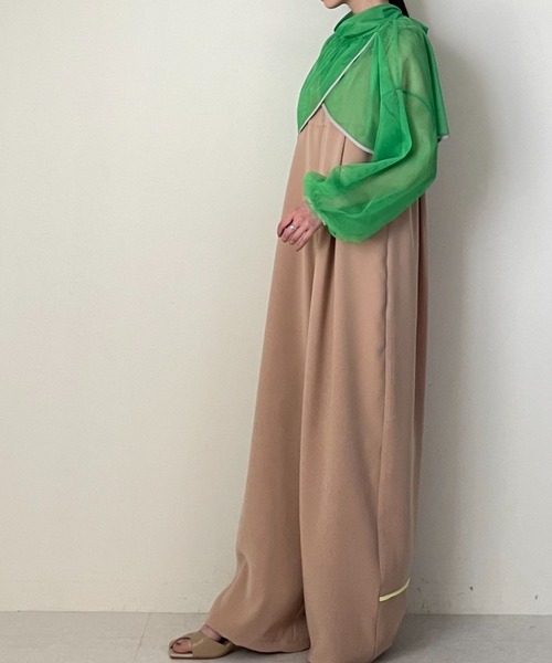 TEVALT（ヴァレット）の「ギャザーチュールトップス（シャツ/ブラウス・レディース・ブラック/グリーン/ホワイト・38）」の19枚目の写真