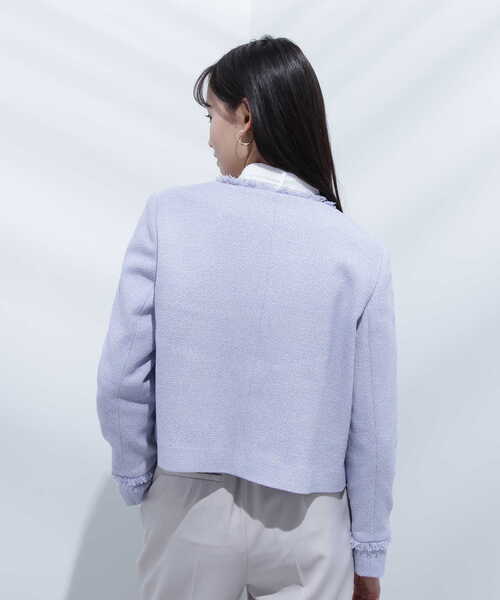 NATURAL BEAUTY BASIC（ナチュラルビューティーベーシック）の「◇ミニツィードノーカラーブルゾン（ノーカラージャケット・レディース・ブルー/オフホワイト・SMALL/MEDIUM）」の19枚目の写真