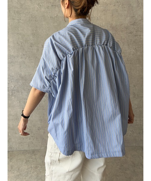 owndaily（オンデイリー）の「バッグギャザードロストフレンチスリーブシャツ（Tシャツ/カットソー・レディース・ブルー系/ホワイト・FREE）」の8枚目の写真