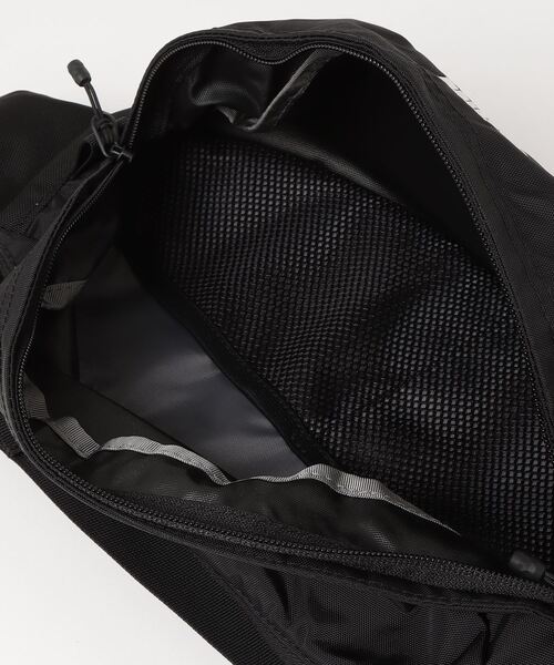 THE NORTH FACE（ザノースフェイス）の「THE NORTH FACE Sweep NM72204（ボディバッグ/ウエストポーチ・メンズ・ブラック・FREE）」の12枚目の写真