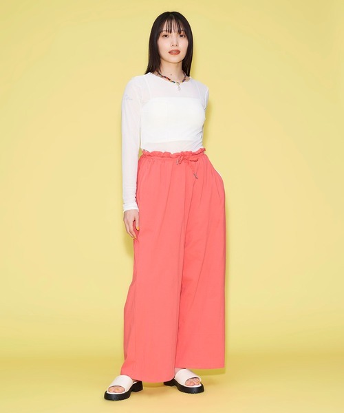 FOREVER 21（フォーエバー トゥエンティーワン）の「シアーメロウメッシュロンT（Tシャツ/カットソー・レディース・ホワイト/ブラック/グリーン・FREE）」の4枚目の写真