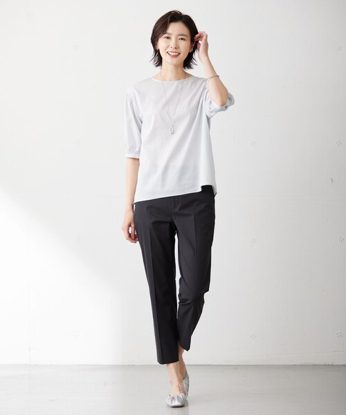 J.PRESS Ladies(J.プレス レディス)の「【WEB限定カラーあり・洗える】ラミーポプリン ボリュームスリーブ ブラウス(シャツ/ブラウス・レディース・イエロー系/ライトグレー系/ふじ色系/ベージュ系/グレー系/ネイビー系・XS)」の7枚目の写真