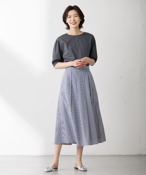 J.PRESS Ladies(J.プレス レディス)の「【WEB限定カラーあり・洗える】ラミーポプリン ボリュームスリーブ ブラウス(シャツ/ブラウス・レディース・イエロー系/ライトグレー系/ふじ色系/ベージュ系/グレー系/ネイビー系・XS)」の11枚目の写真