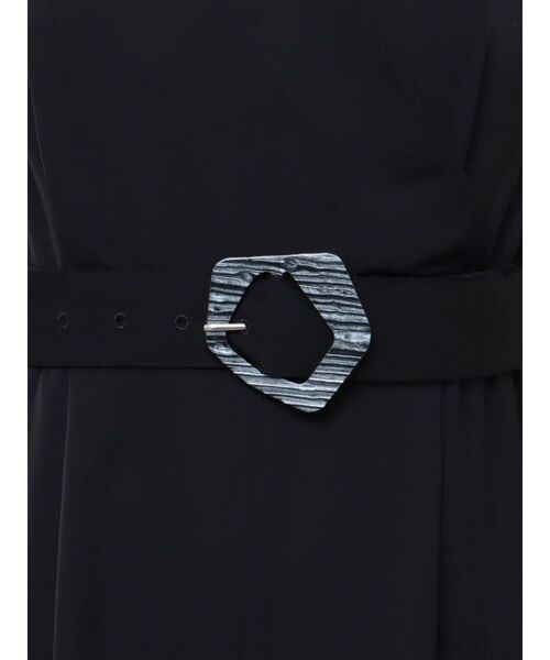 MURUA（ムルーア）の「ウエストタックロンパース（サロペット/オーバーオール・レディース・ブラック/ブルー・FREE）」の5枚目の写真