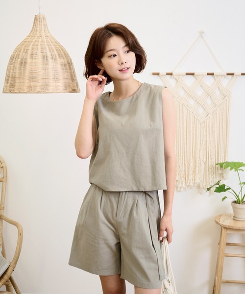 UNE MANSION（ユヌマンション）の「モダンノースリーブ＆ハーフパンツベルトSETセットアップ（セットアップ・レディース・カーキ/ネイビー/ベージュ・FREE）」の14枚目の写真