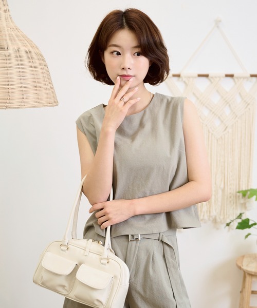 UNE MANSION（ユヌマンション）の「モダンノースリーブ＆ハーフパンツベルトSETセットアップ（セットアップ・レディース・カーキ/ネイビー/ベージュ・FREE）」の15枚目の写真