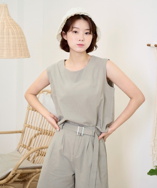 UNE MANSION（ユヌマンション）の「モダンノースリーブ＆ハーフパンツベルトSETセットアップ（セットアップ・レディース・カーキ/ネイビー/ベージュ・FREE）」の17枚目の写真