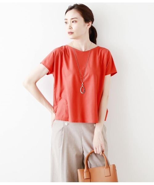 NEWYORKER(ニューヨーカー)の「モダール綿テンセルツイル バックタックカットソー(Tシャツ/カットソー・レディース・ライトグレー/カーキ/レッド・M/L)」の3枚目の写真