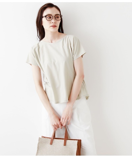 NEWYORKER(ニューヨーカー)の「モダール綿テンセルツイル バックタックカットソー(Tシャツ/カットソー・レディース・ライトグレー/カーキ/レッド・M/L)」の1枚目の写真