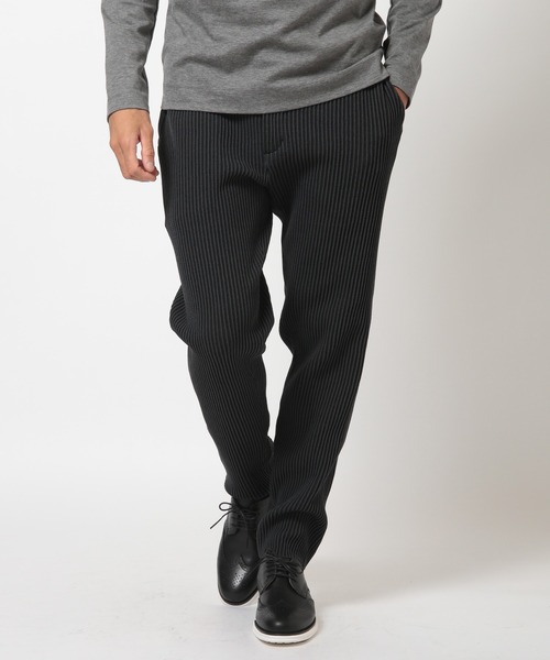 MEN'S BIGI（メンズビギ）の「たて畝ニットジャージイージーパンツ＜セットアップ対応＞（スラックス・メンズ・グレー/ブルー/ブラウン・01/02/03）」の2枚目の写真