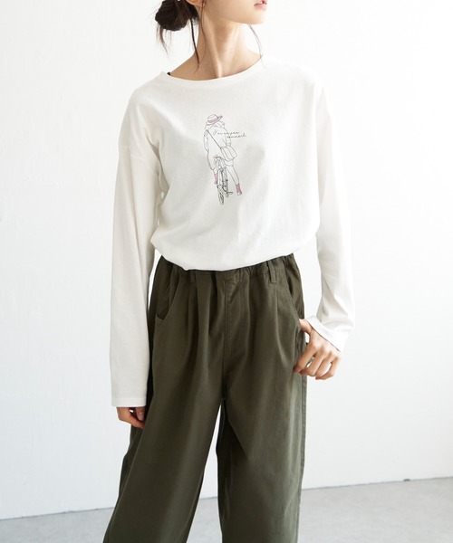LBC(エルビーシー)の「GIRLプリントロンT(Tシャツ/カットソー・レディース・ホワイト/チャコールグレー/ベージュ/その他35・M/L)」の2枚目の写真