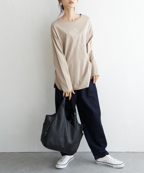 LBC(エルビーシー)の「GIRLプリントロンT(Tシャツ/カットソー・レディース・ホワイト/チャコールグレー/ベージュ/その他35・M/L)」の8枚目の写真