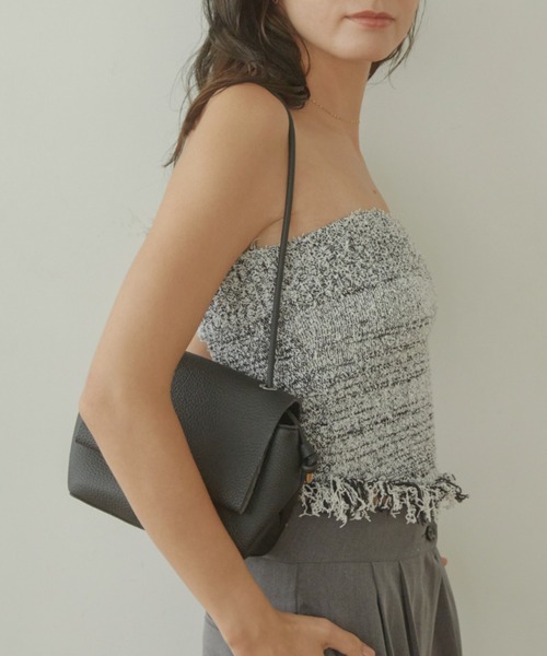 ACYM(アシーム)の「Mix fringe bare トップ(チューブトップ・レディース・ブラック/ベージュ・FREE)」の4枚目の写真