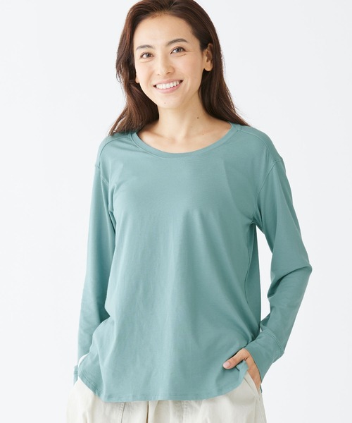 L.L.Bean(エルエルビーン)の「ビヨンド・ソフト・ティ、長袖 米国フィット・プチ(Tシャツ/カットソー・レディース・グリーン/ブラック/ライトアッシュグレー/モーブ系/ライラック/ネイビー・LARGE/SMALL/MEDIUM/X-SMALL)」の3枚目の写真