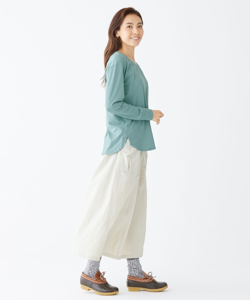 L.L.Bean(エルエルビーン)の「ビヨンド・ソフト・ティ、長袖 米国フィット・プチ(Tシャツ/カットソー・レディース・グリーン/ブラック/ライトアッシュグレー/モーブ系/ライラック/ネイビー・LARGE/SMALL/MEDIUM/X-SMALL)」の17枚目の写真