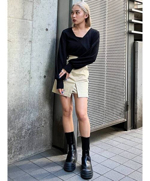 EMODA（エモダ）の「PUFF LAYERED TOPS（Tシャツ/カットソー・レディース・ブラック/グレー/アイボリー/ピンク・FREE）」の17枚目の写真