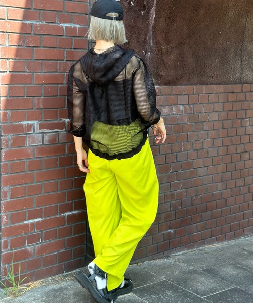 deux amour（ドゥーザムール）の「メッシュパーカー（パーカー・レディース・ホワイト/ブラック・FREE）」の21枚目の写真