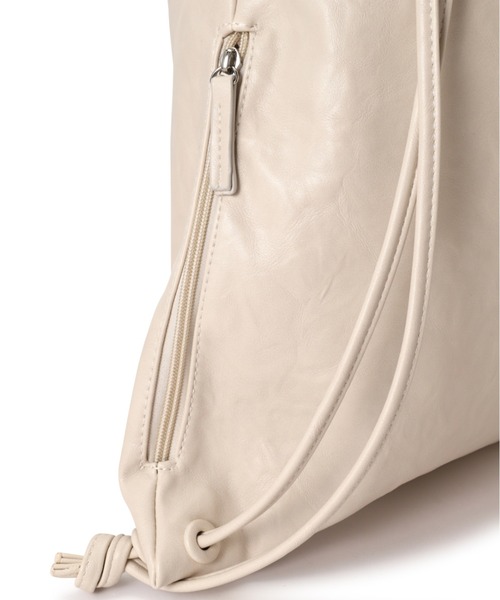 ROSE BUD(ローズバッド)の「ワンショルダードロストバッグ(ショルダーバッグ・レディース・ブラック/ホワイト・FREE)」の14枚目の写真